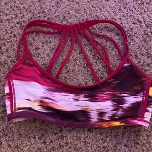 Lululemon sports bra